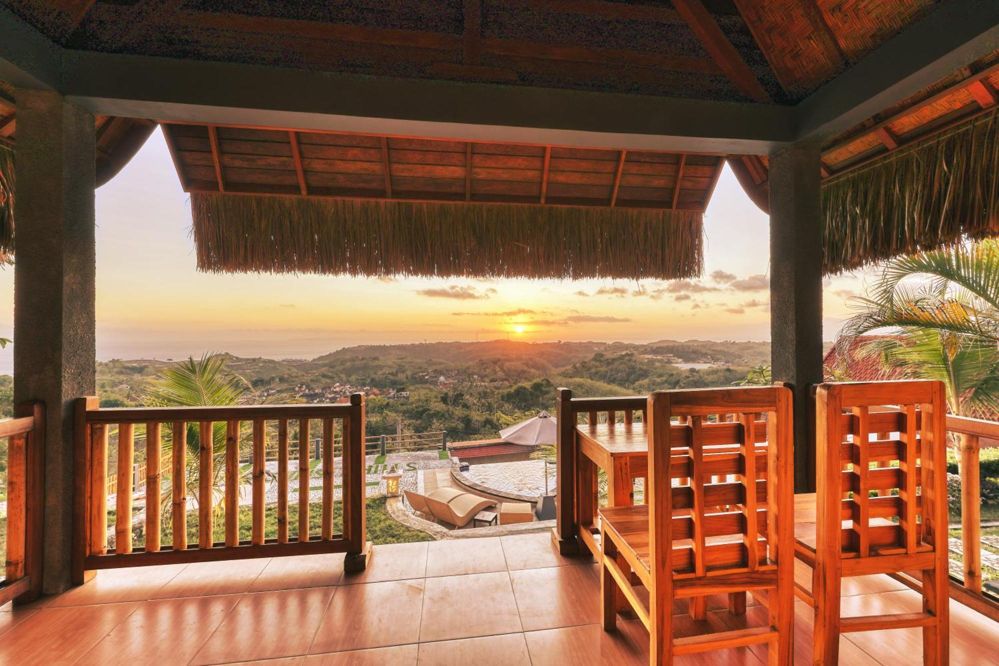 Sebuluh Sunset Hill Hotel Batumadeg Buitenkant foto